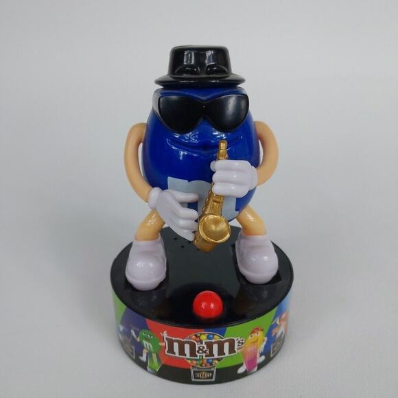 M &M’s 2015‎ Rock Stars Blue Saxophone Player Sounds & Motion - Picture 1 of 4
